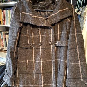 BRAND NEW Brown with Tan Plaid Hooded Peacoat by Banana Republic!!